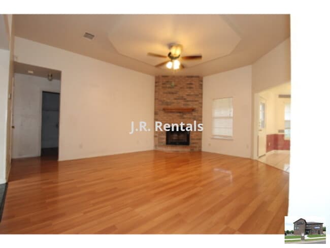 Building Photo - 4209 Adobe Dr