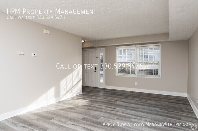 Building Photo - 9996 Delores Dr