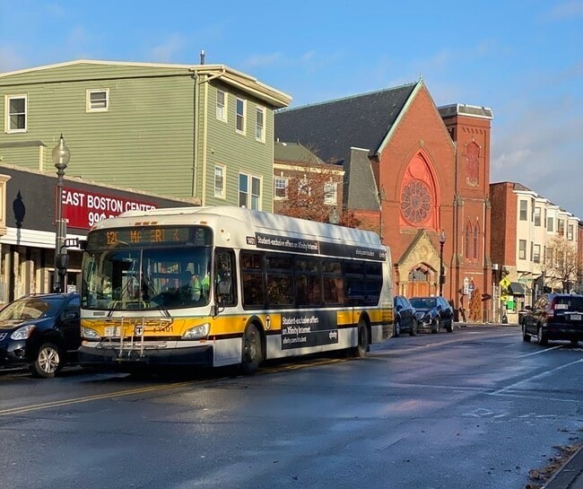Building Photo - 360 Meridian St