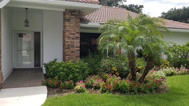 Building Photo - 5810 Garden Lakes Majestic