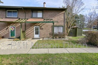 Building Photo - 9496 Timesweep Ln