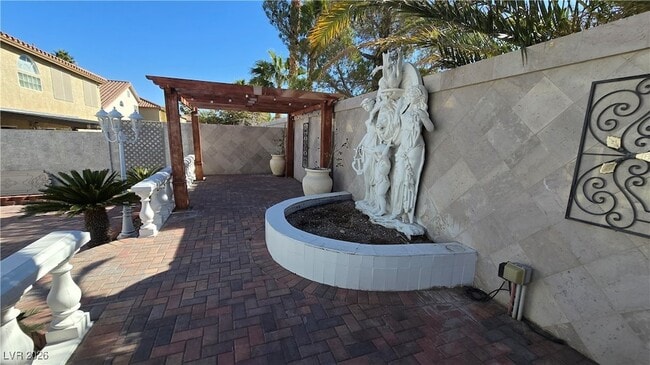 Building Photo - 8445 Montana Stream Ave