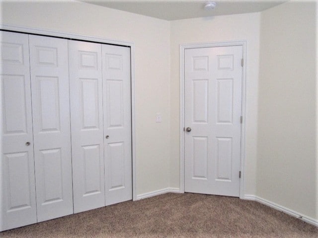 Building Photo - 817 Country Club Dr