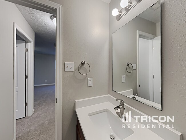 Building Photo - 4350 Kellybrook Dr