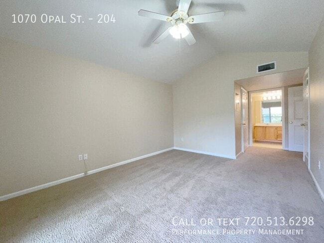 Building Photo - 1070 Opal St