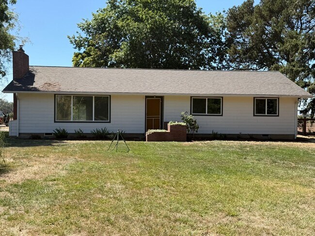 Building Photo - 27840 7 Mile Ln