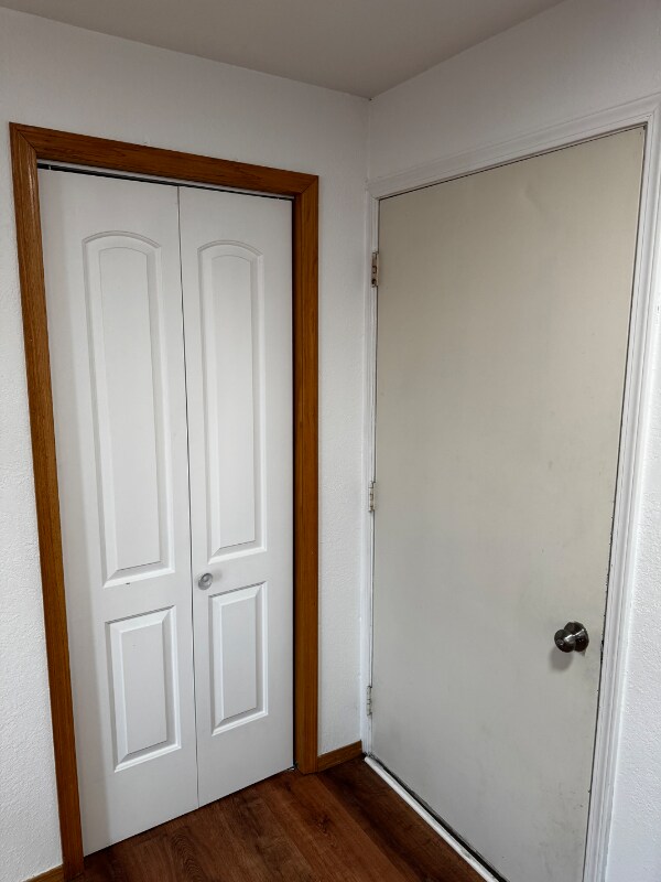 Building Photo - 206 Huot Cir