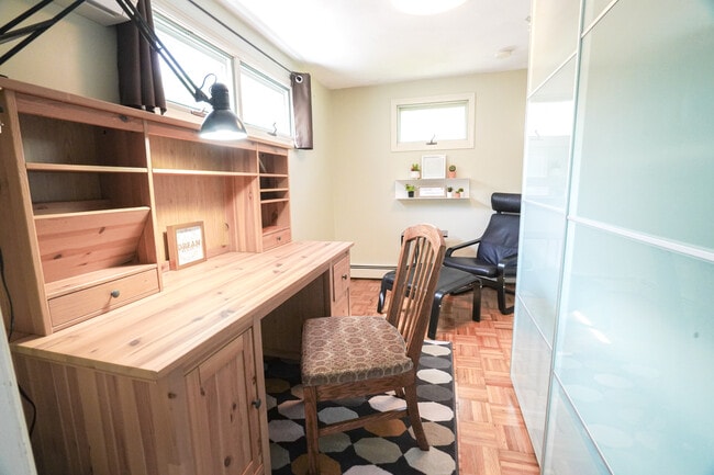 Building Photo - 48 Fales Ave