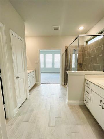 Building Photo - 1052 Norias Dr