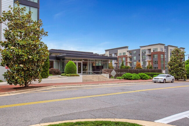 Building Photo - 145 Riverhaven Dr