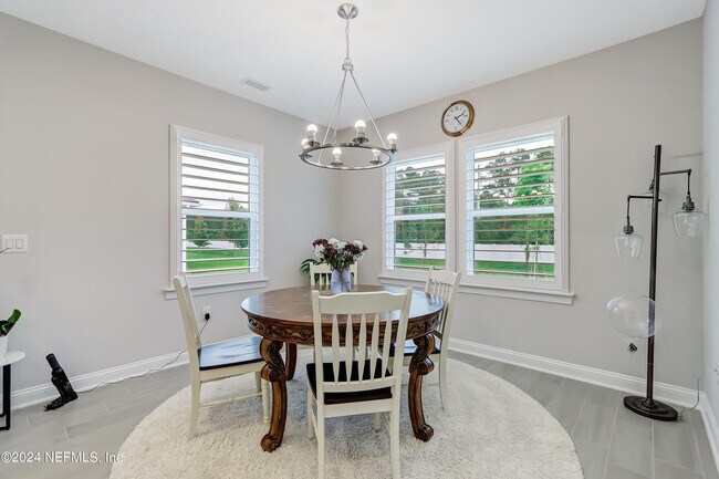 Building Photo - 295 Morning Mist Ln