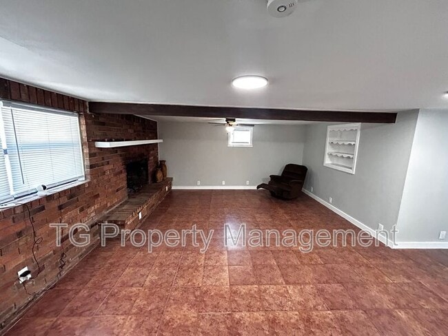 Building Photo - 6855 Hafford Ln