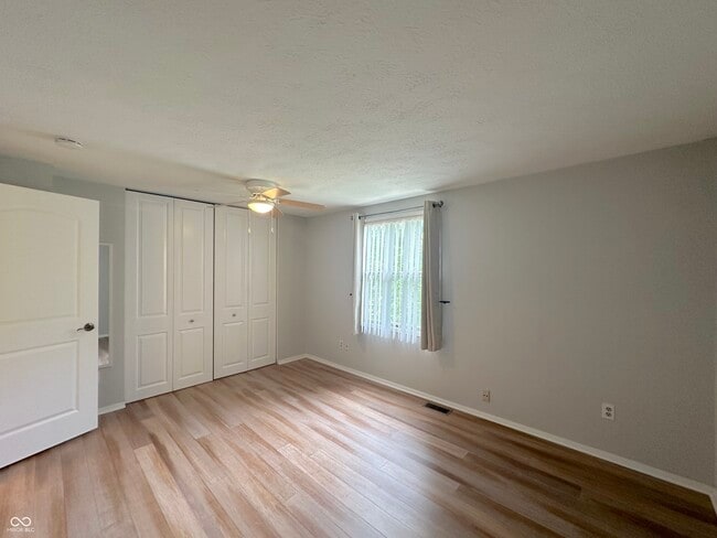 Building Photo - 9430 Aspen Grove Ln