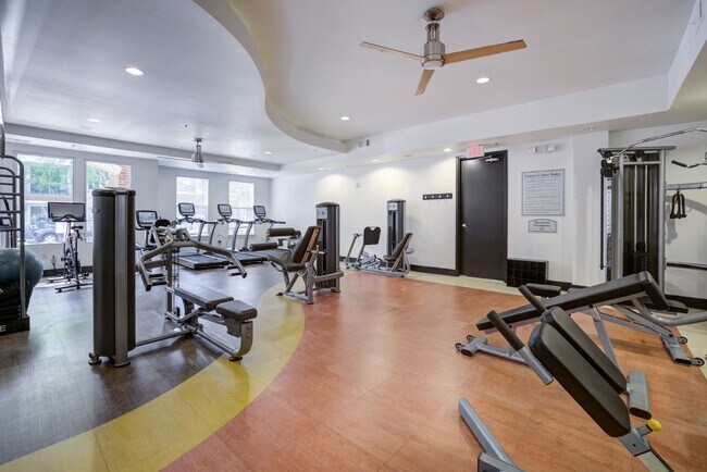 Building Photo - 419 Liberty Pike