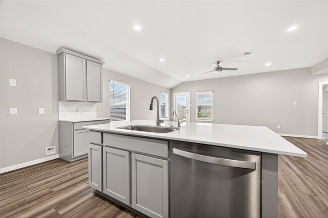 Building Photo - 3919 Sparkman Ln