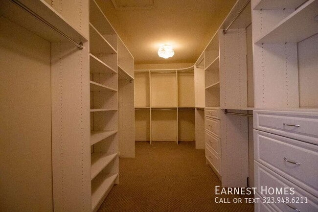 Building Photo - 11619 Lerdo Ave