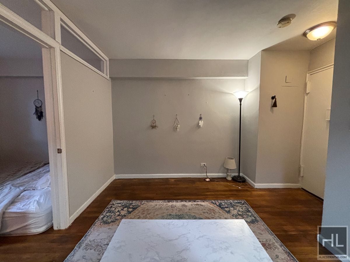 Building Photo - East 58th Street