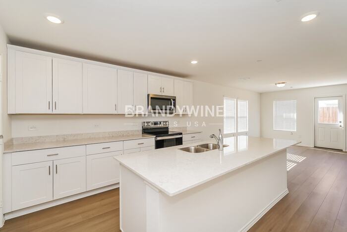 Building Photo - 2708 Barton Spgs Dr