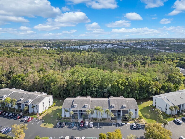 Building Photo - 9610 Green Cypress Ln
