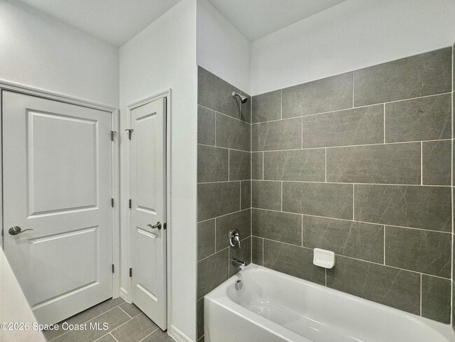 Building Photo - 3150 Viridian Cir