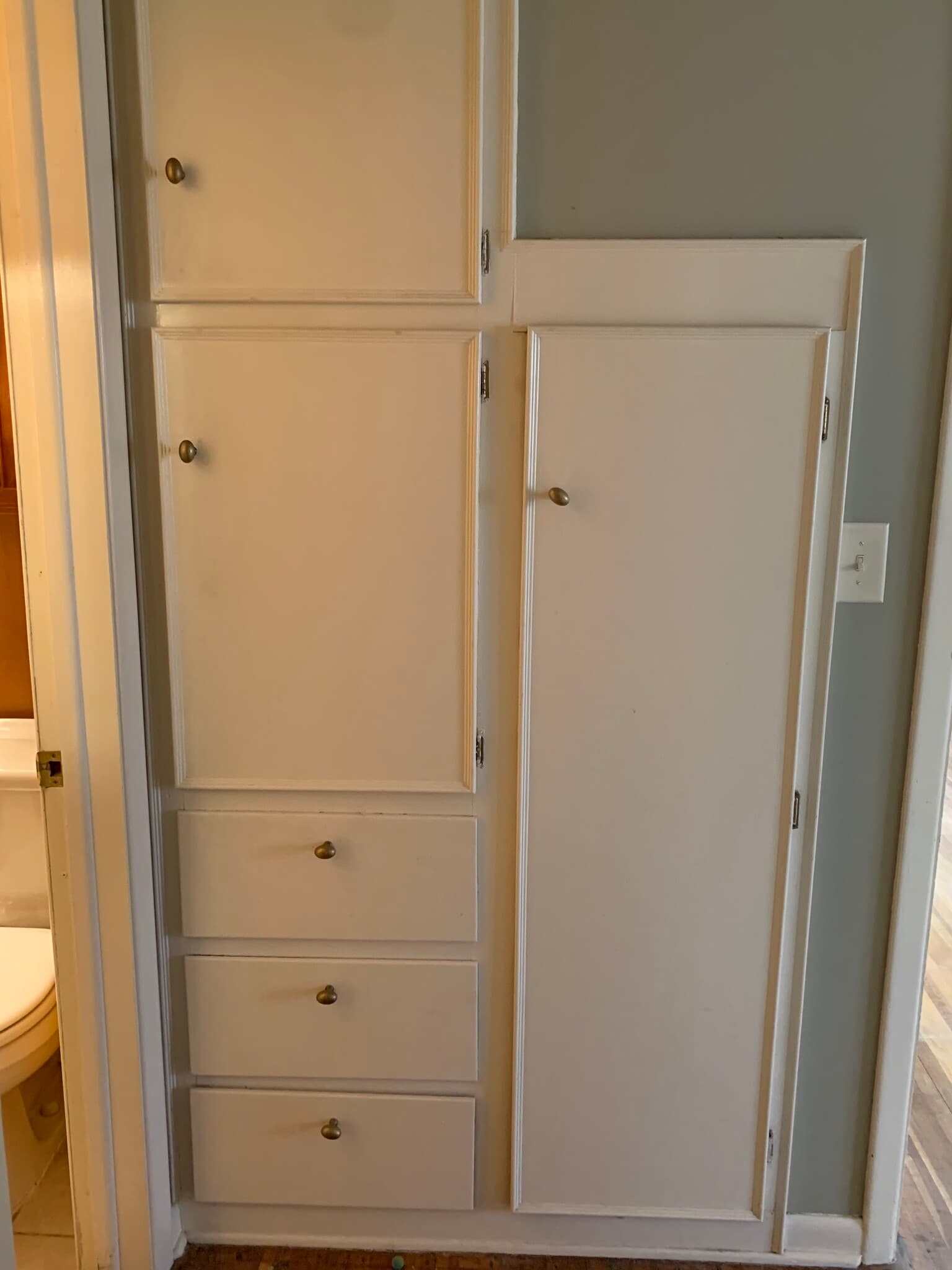 Building Photo - 411 E Spencer Dr