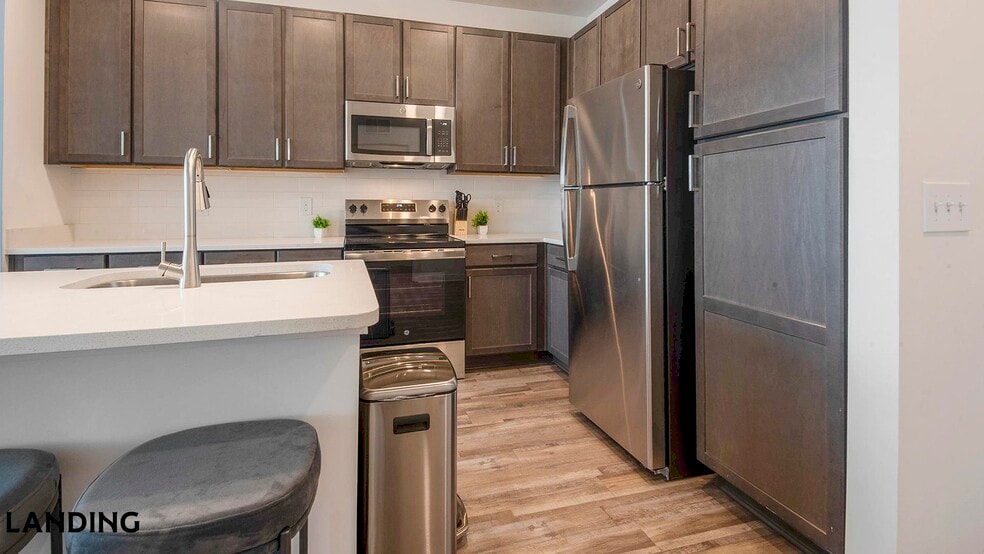 Building Photo - 4670 Merchants Park Cir