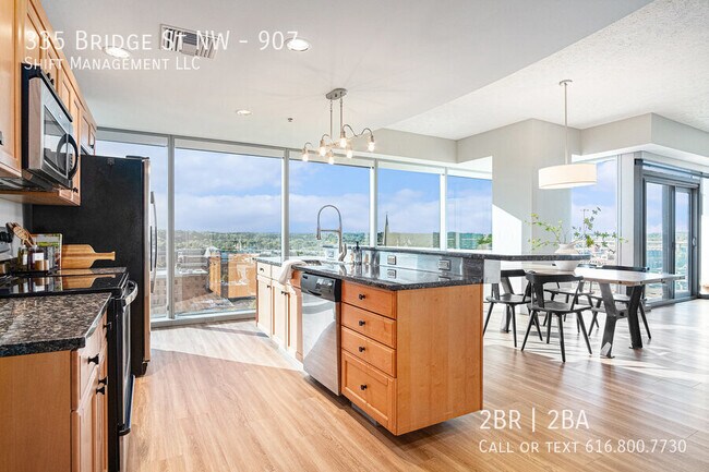 Building Photo - 335 Bridge St NW