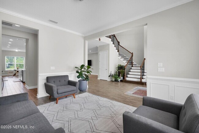 Building Photo - 247 Huguenot Ln