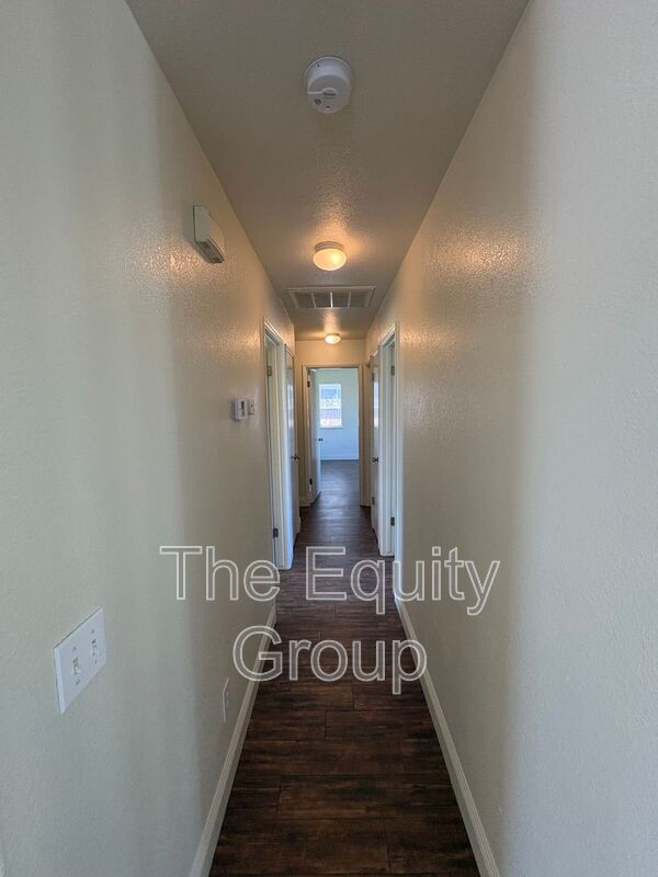 Building Photo - 4300 E Feemster Ave