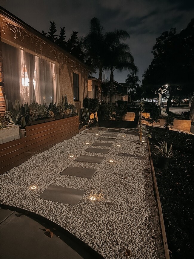 Building Photo - 4744 Albury Ave
