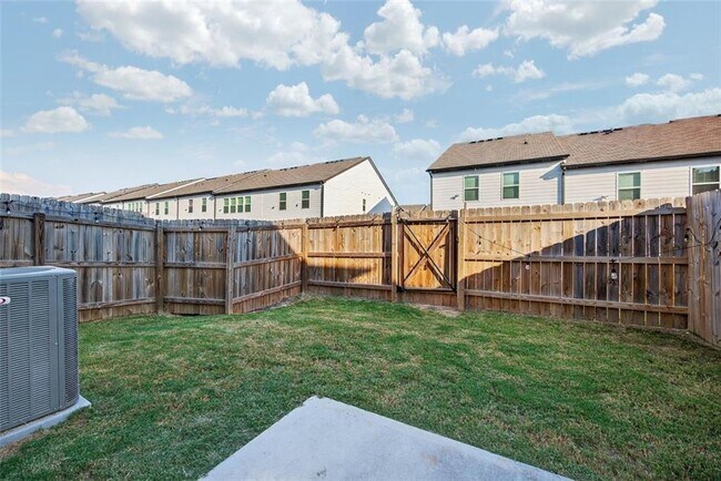 Building Photo - 114 Auburn Valley Wy