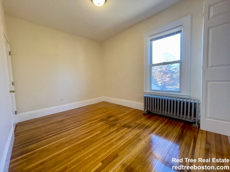 Building Photo - 2572 Massachusetts Ave