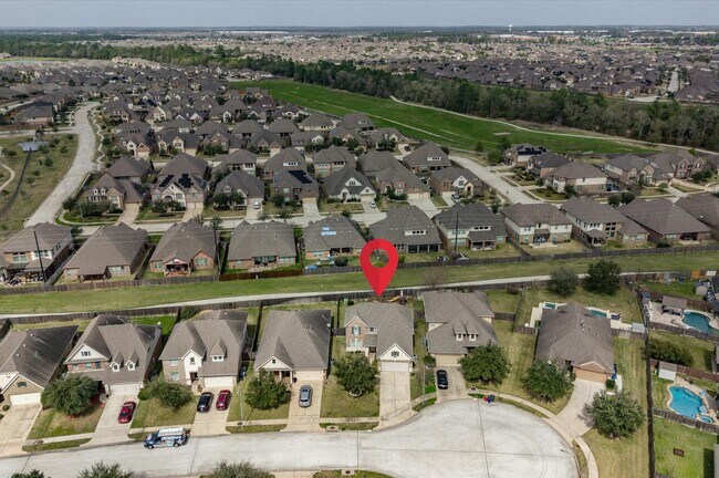 Building Photo - 13310 Cypress Palms Court