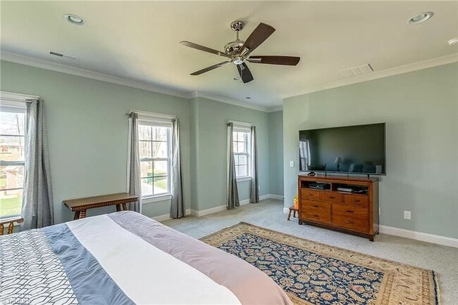 Building Photo - Executive home in popular Lewisville
