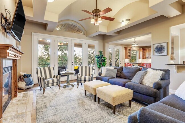Building Photo - 17704 Regatta View Dr