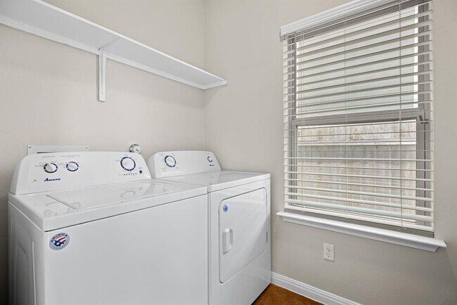 Building Photo - 4607 Graceful Ln
