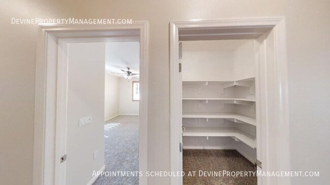 Building Photo - 381 Mesa Verde Park