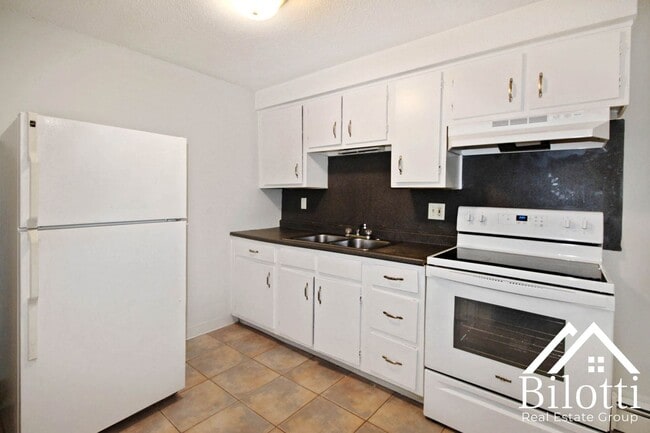 Interior Photo - Hillside Terrace Apartments