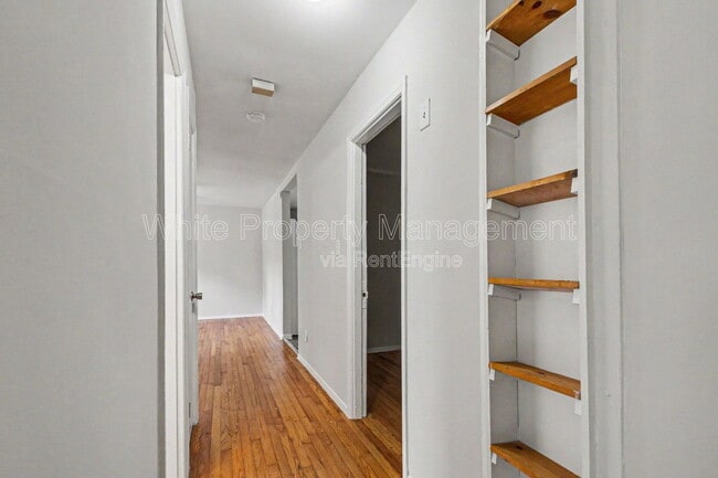Building Photo - 9131 Feldbank Dr