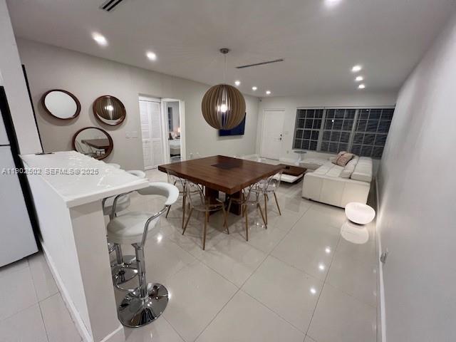 Building Photo - 1125 99th St