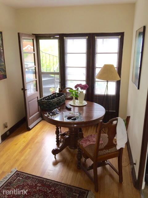 Building Photo - 5841 Devonshire Ave