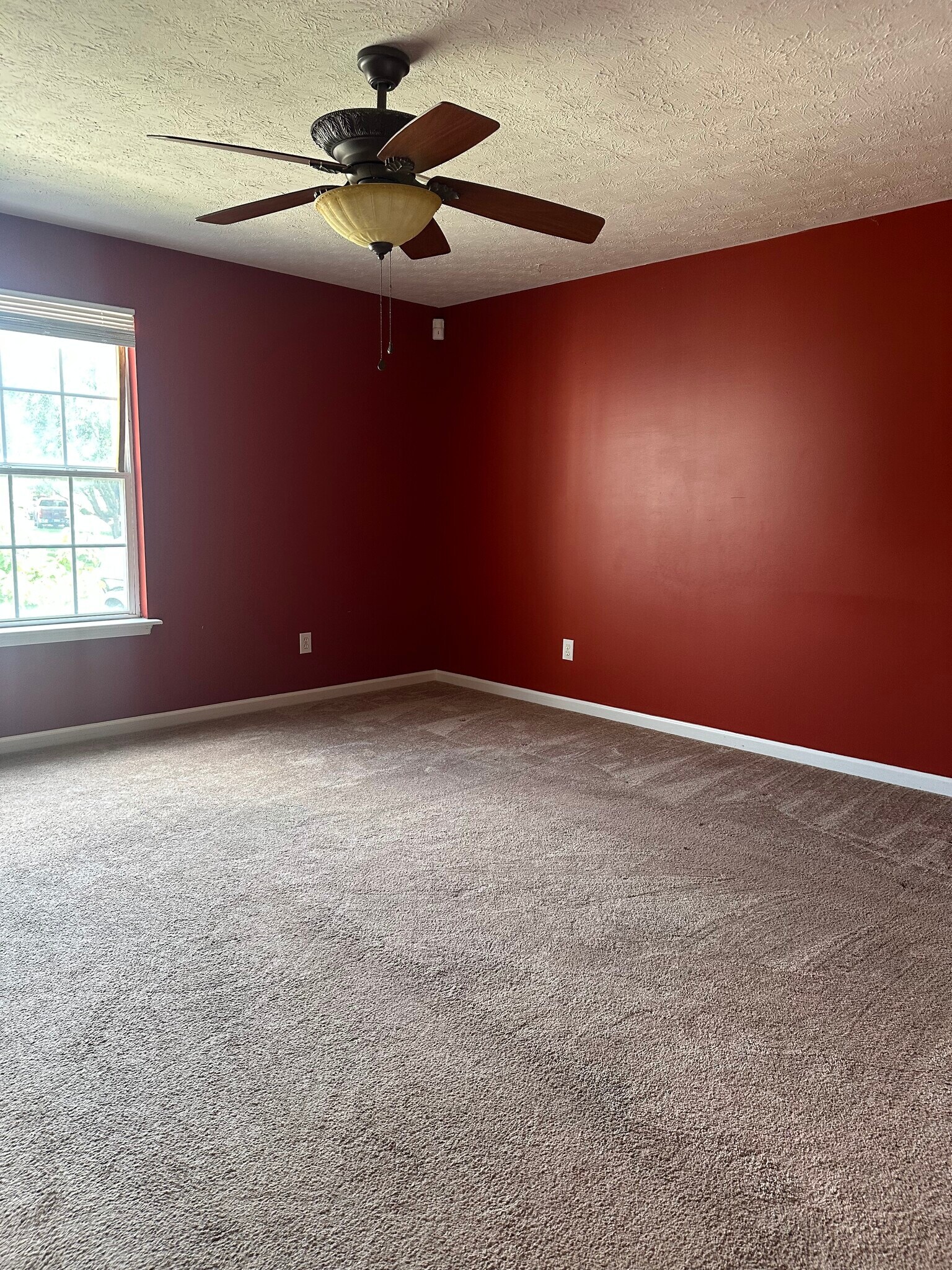 Living room - 600 Wabarto Way