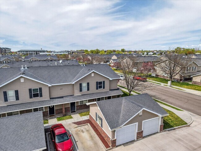 Building Photo - Must-See Apartment in Pheasant Ridge  Pocatello!