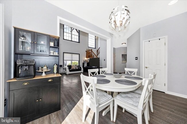 Building Photo - 1504 Larel Ct