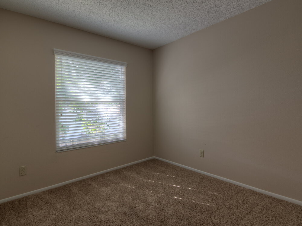 Building Photo - 2066 Inge Ct