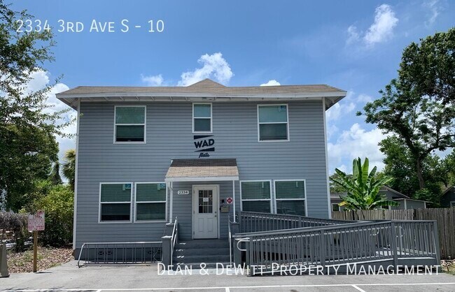 Building Photo - 2334 3rd Ave S