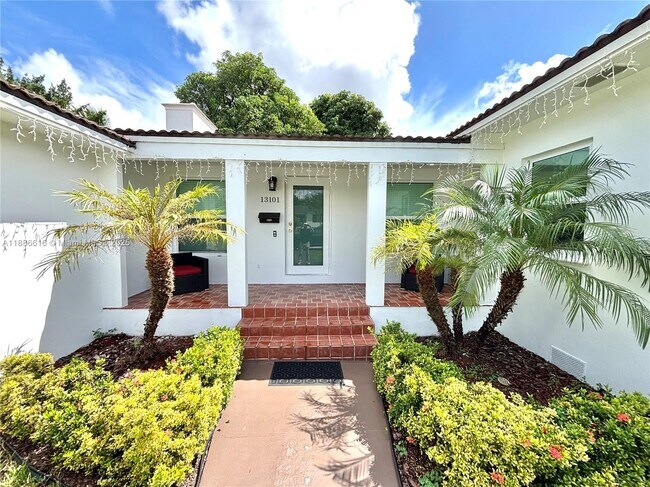 Building Photo - 13101 NW Miami Ct