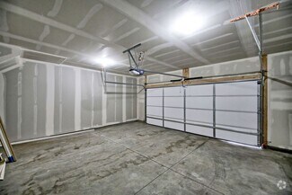 Building Photo - 710 Oregon Trail