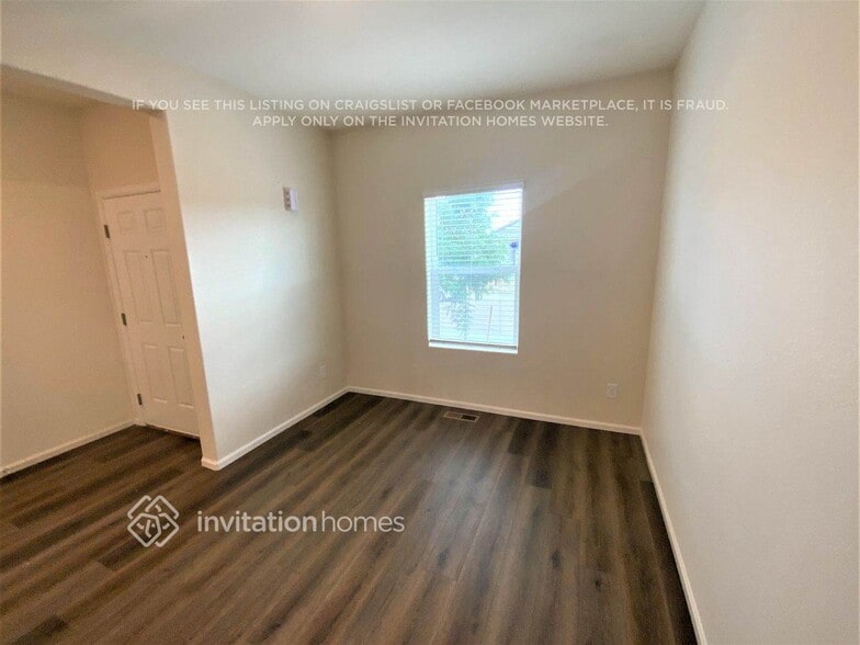 Building Photo - 6158 Meadowbank Ln