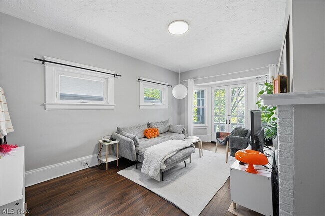 Building Photo - 2280 Bellfield Ave